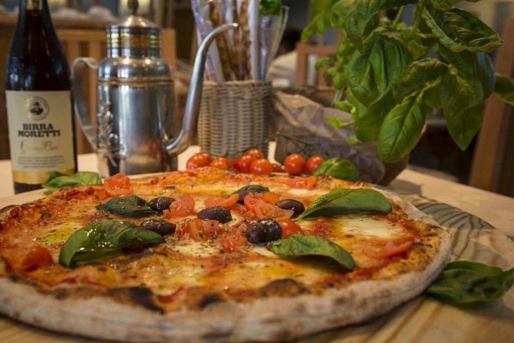 Hotel Ristorante Cigno - And 3*